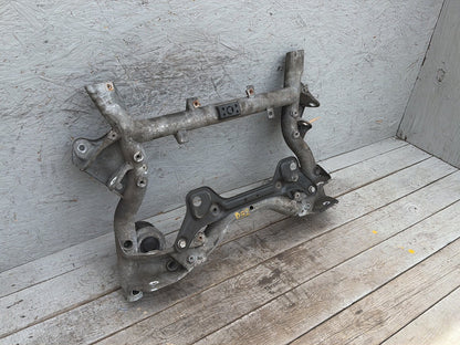 2010-2016 Mercedes-Benz E-Class-E350 Front Engine Subframe A 204 628 00 11 OEM