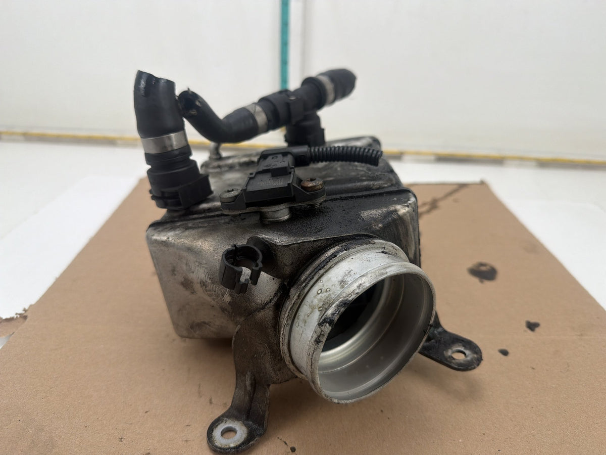 2011-2016 BMW 550i xDrive Right Passenger Side Turbo Intercooler 7575406 OEM