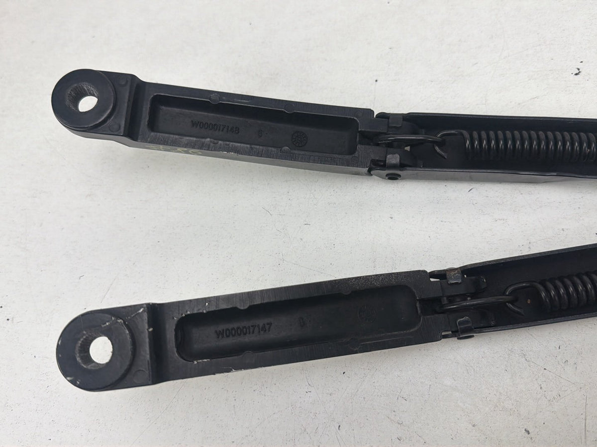 2011-2015 Ford Explorer Front Wiper Arms Pair OEM