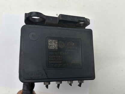 2015-2016 Audi A3 ABS Anti Lock Brake Pump Module 3Q0614517AA OEM