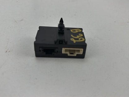 2010-2012 Mercedes-Benz E-Class Rear View Backup Camera Control Module OEM