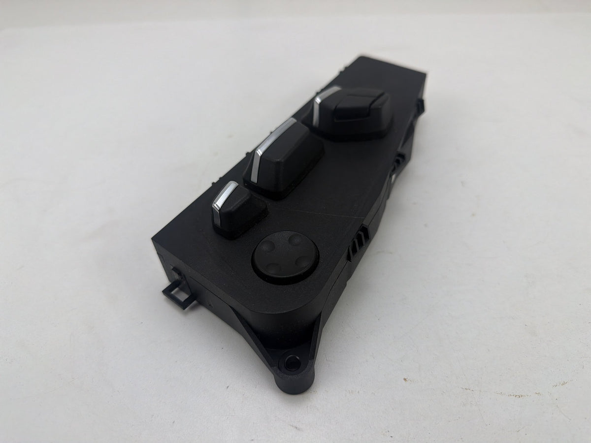 2011-2016 BMW 550i xDrive Front Right Side Power Seat Control Switch OEM