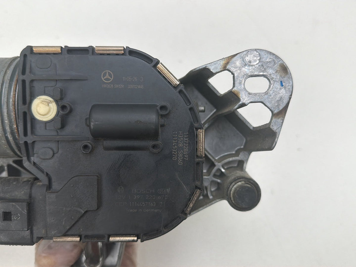 2007-2013 Mercedes-Benz S-Class S550 Front Right Wiper Motor A2218204442 OEM