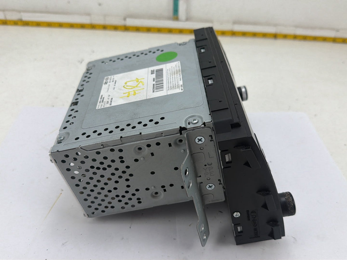 2015-2018 Kia Sedona AM FM Audio Radio Head Unit Receiver 96160-A9500WAC OEM