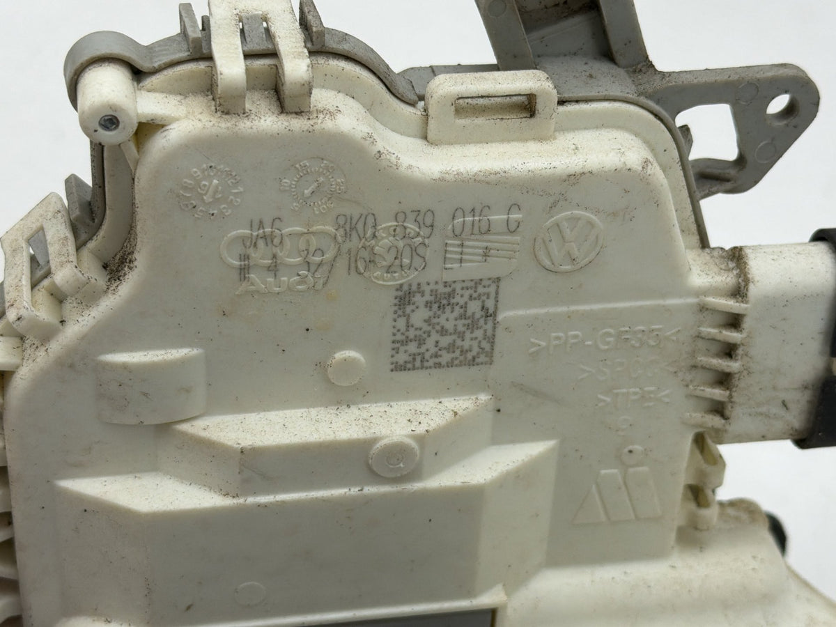 2013-2017 Audi Q5 8R Rear Right Side Door Lock Actuator Latch Mechanism OEM