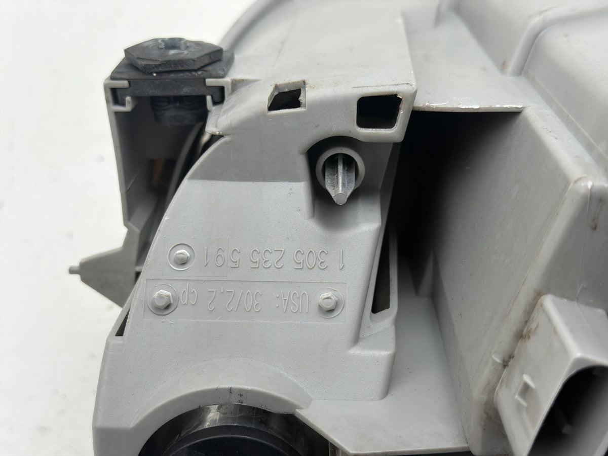 2001-2004 Mercedes-Benz SLK230 Right Passenger Side Halogen Headlight OEM