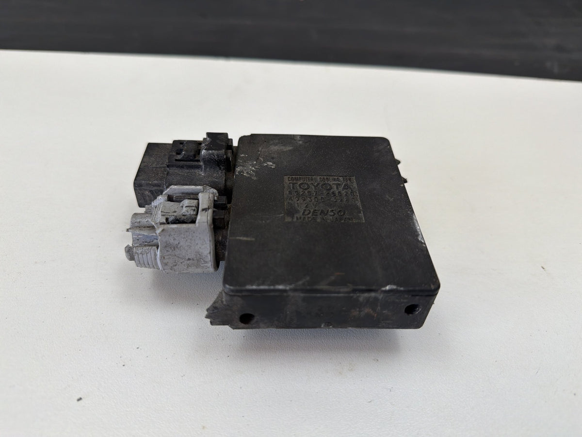 2010-2015 Lexus IS250 E20 - Radiator Fan Control Module 89257-26020 OEM