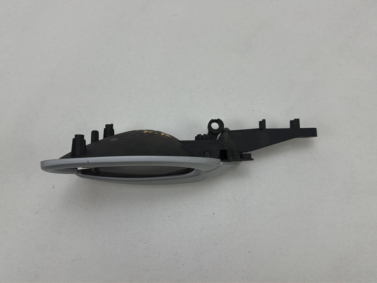 2003-2006 Porsche Cayenne Right Front Door Interior Handle 7L5837114A OEM