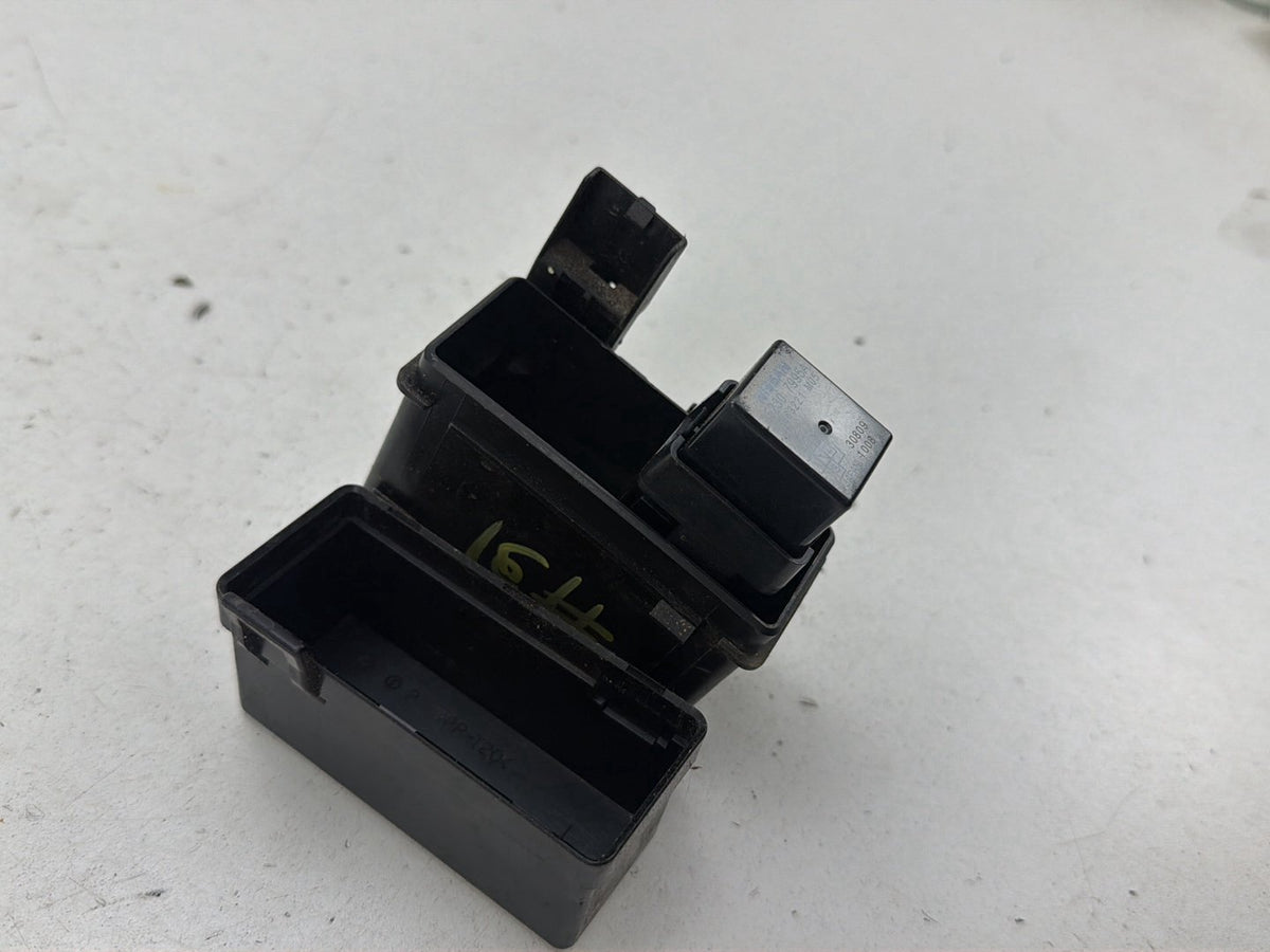 2014-2019 Infiniti Q50 V37 - Fuse Box Relay 25230-7995A OEM