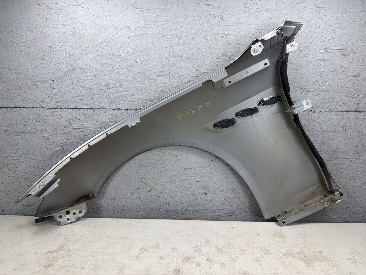 2014-2020 Maserati Quattroporte VI M156 Front Right Passenger Side Fender OEM