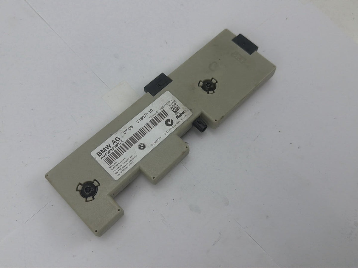 2007-2008 BMW 328xi Upper Roof Antenna Diversity Amplifier 315MHz 21367510 OEM