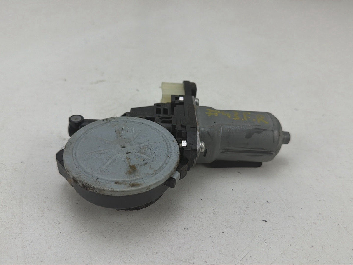 2008-2013 Infiniti G37 Front Right Side Door Window Regulator Motor OEM