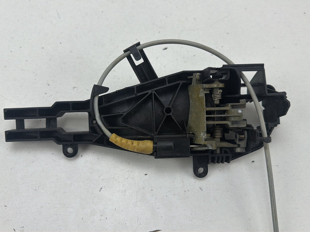 2007-2008 BMW 328xi Rear Right Side Outer Door Handle Carrier Bracket OEM