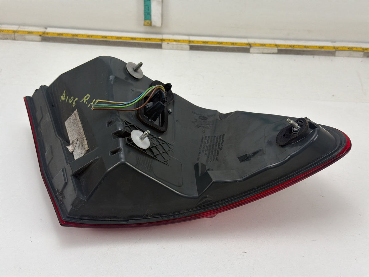 2011-2013 BMW 550i xDrive Rear Right Passenger Side Outer Fender Tail Light OEM