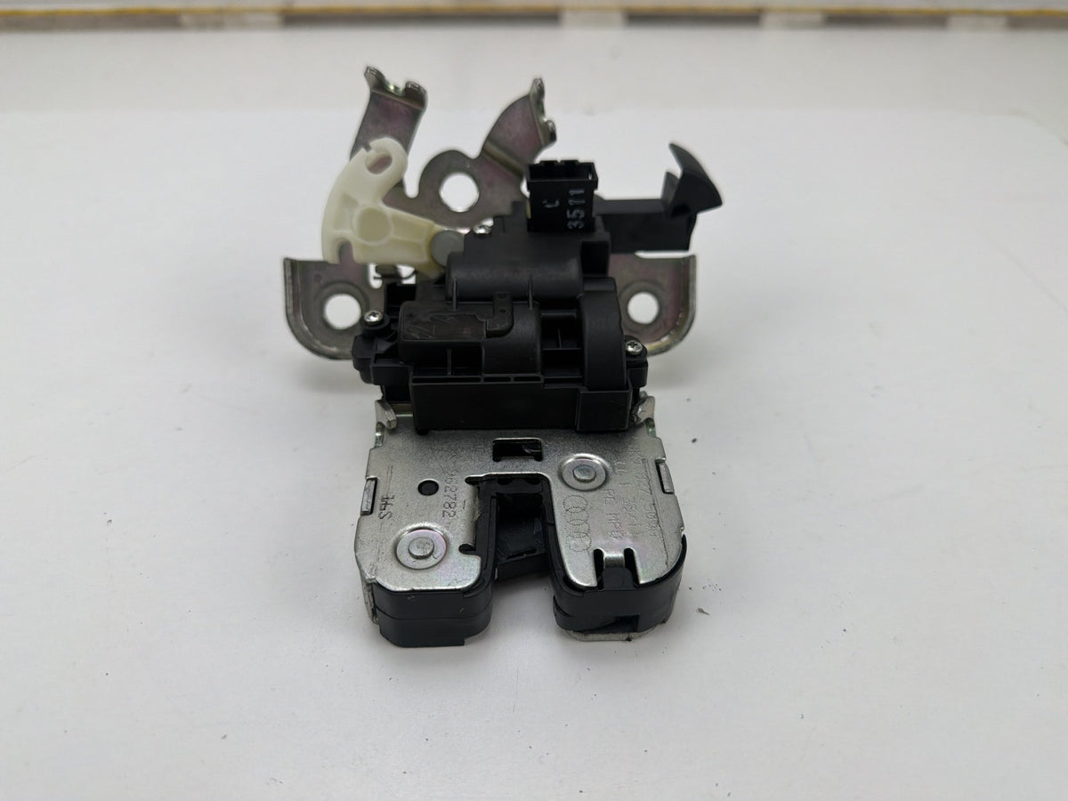 2012-2018 Audi A7 4G Rear Tailgate Trunk Lid Lock Actuator Latch 8K9827505A OEM