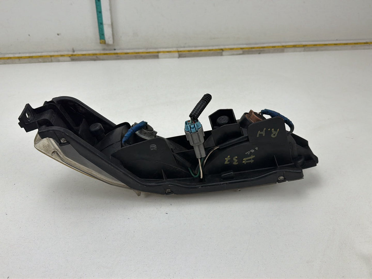 2003-2007 Nissan 350Z Rear Right Side Bumper Turn Signal Light OEM