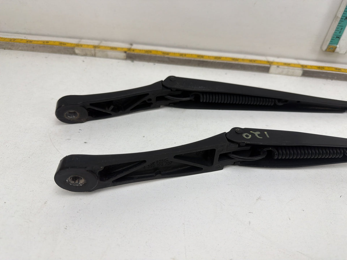 2009-2017 Audi Q5 Front Left & Right Side Windshield Wiper Arm Set of 2 OEM