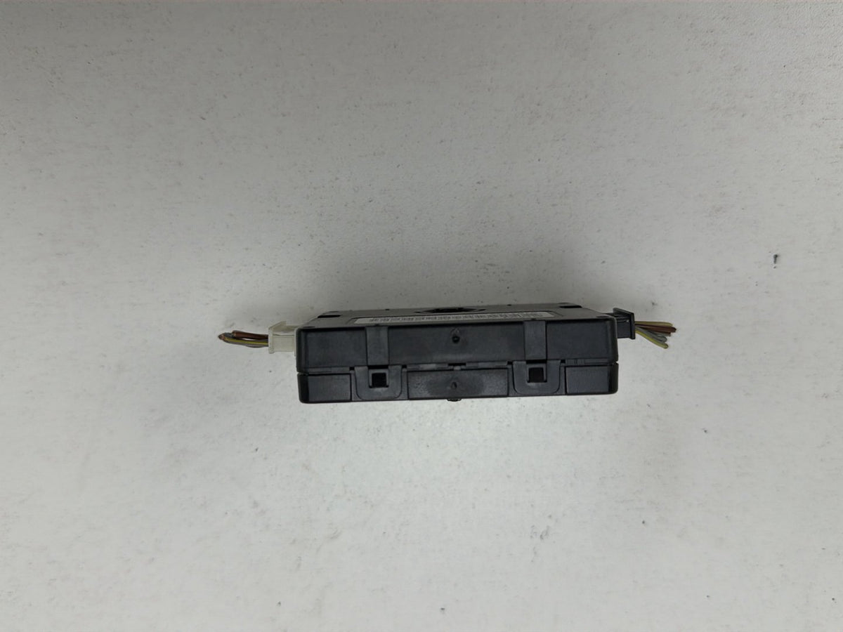 2012-2014 BMW X1 E84 Antenna Amplifier Control Module 9181455-05 OEM