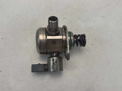 2012-2015 Mercedes-Benz S-Class W221 Right High Pressure Fuel Pump A2780700601 OEM
