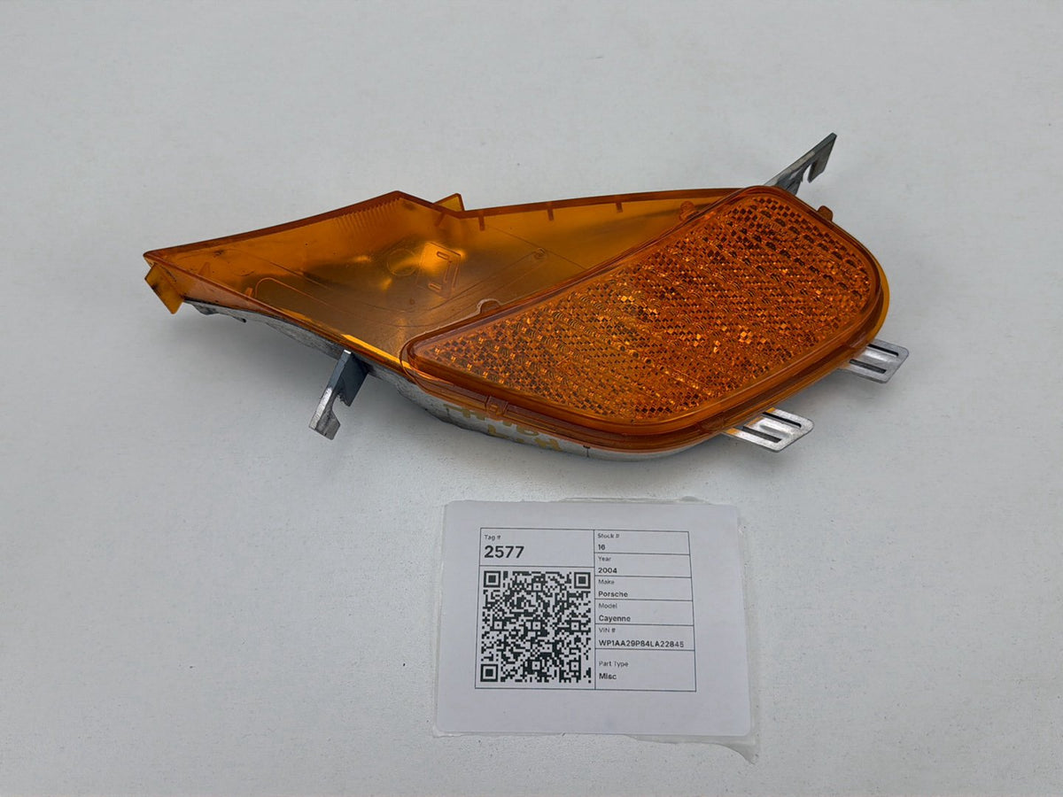 2003-2006 Porsche Cayenne Front Left Driver Side Marker Light 7L5945071A OEM
