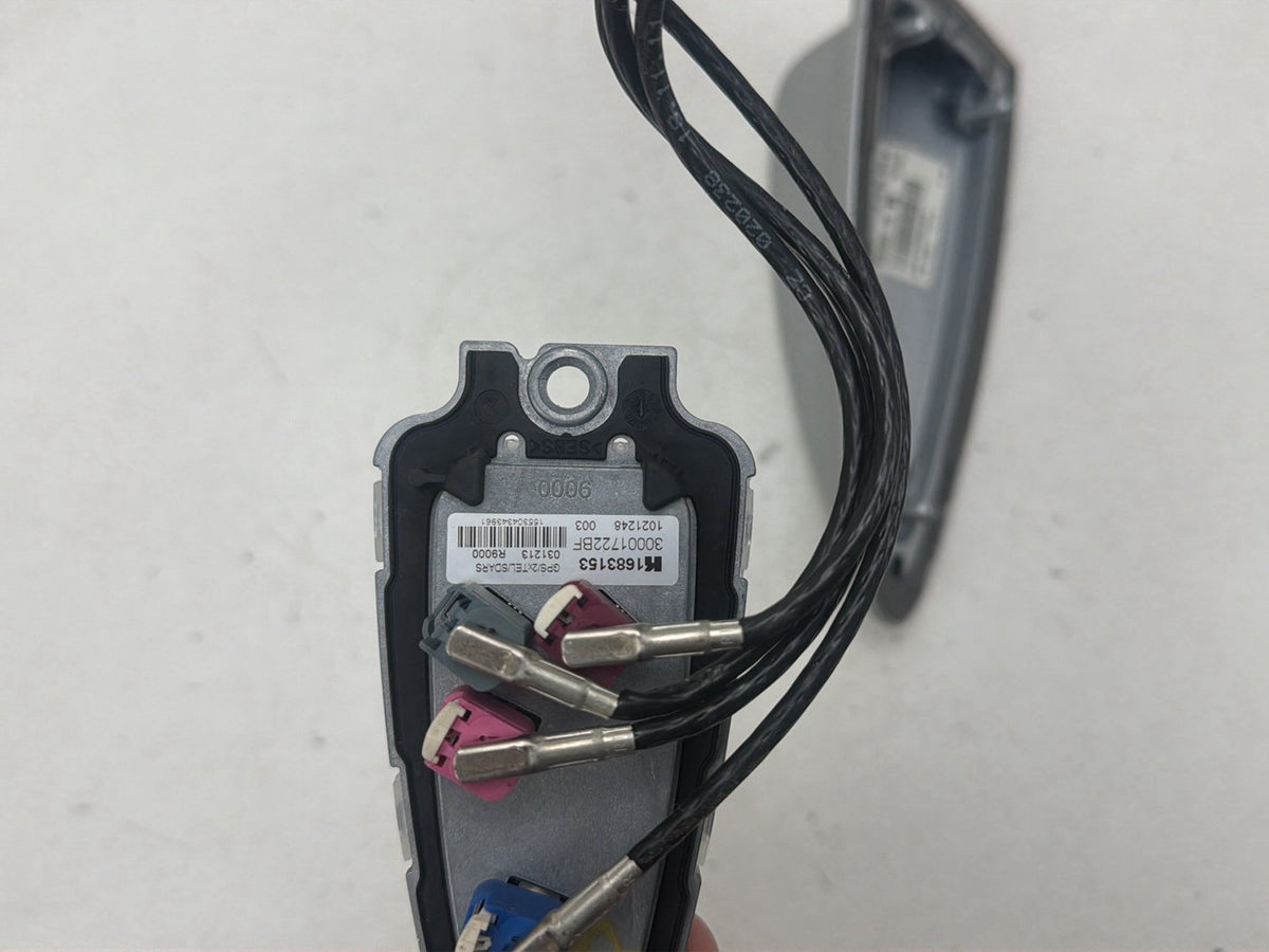 2011-2017 BMW X1 E84 Roof Shark Fin GPS Navigation Antenna Module 9209431-01 OEM