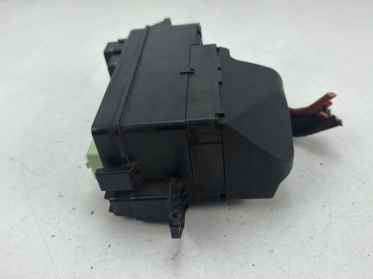 2007-2011 Mini Cooper S R56 Engine Fuse Relay Box Power Distribution OEM
