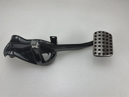2010-2014 Mercedes-Benz E-Class-Brake Pedal PP204290059 OEM