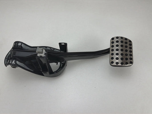 2010-2014 Mercedes-Benz E-Class-Brake Pedal PP204290059 OEM