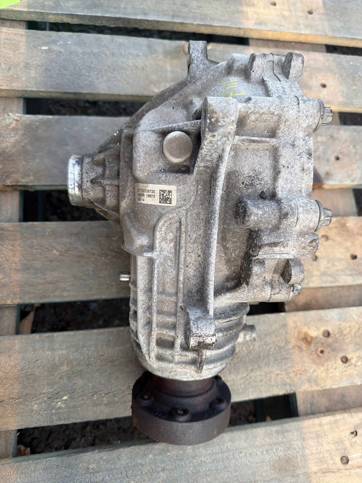 2014-2017 Maserati Quattroporte VI M156 3L 123K Front Differential Carrier OEM