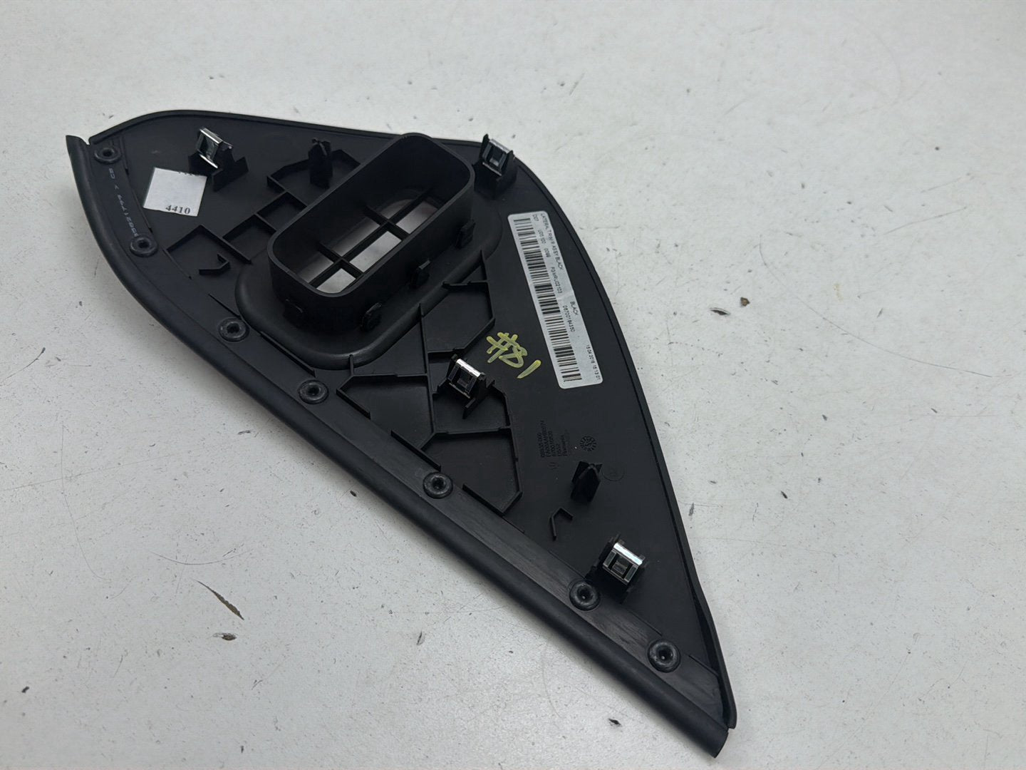 2014-2017 Maserati Ghibli Right Side Dash End Cap Trim 06700184350 OEM