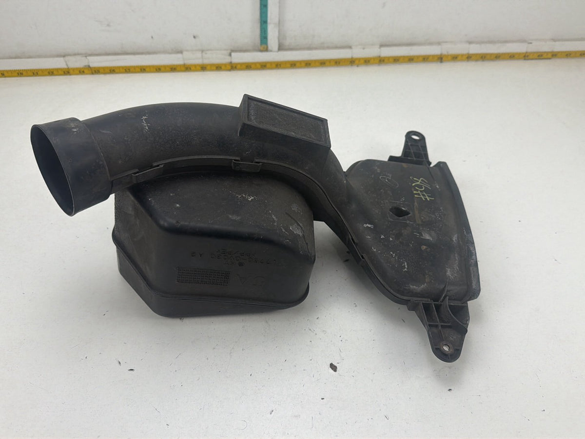 2012-2017 Toyota Camry 2.5L Engine Air Cleaner Box Filter Resonator Duct OEM