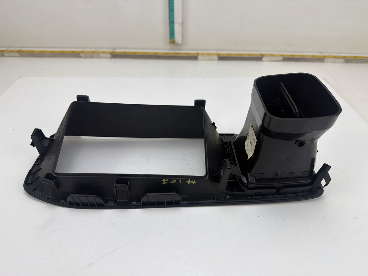 2011-2018 Volvo S60 Center Dash Screen Surround Bezel W/ Air Vent OEM