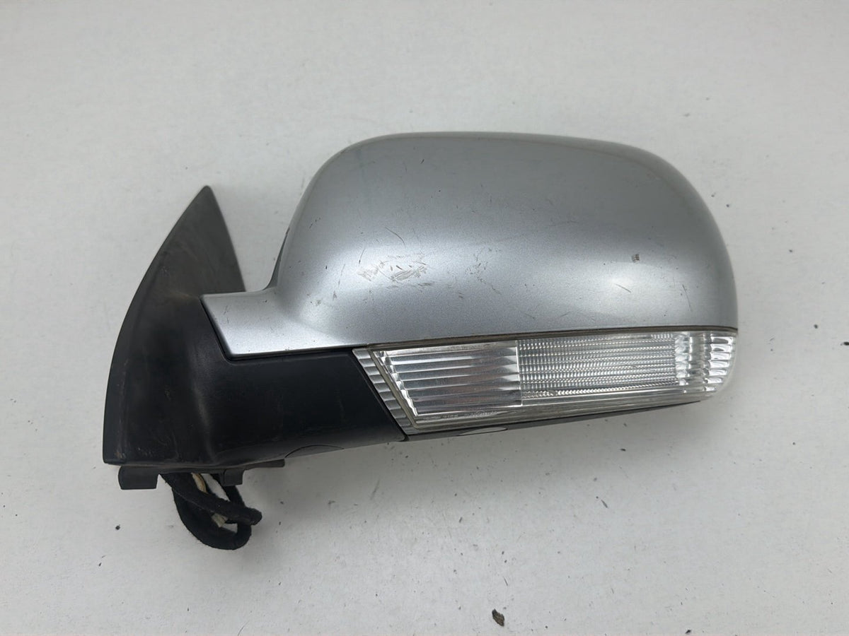 2004-2007 Volkswagen Touareg Left Driver Side View Door Mirror E1010714 OEM