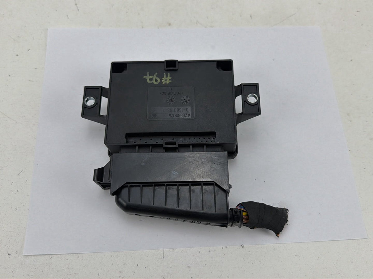 2011-2016 BMW 550i xDrive Parking Brake Control Module 32620301 OEM