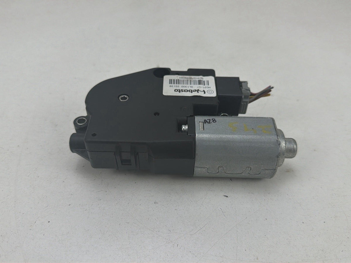 2009-2013 Infiniti G37 Sun Roof Motor N031070094001 OEM