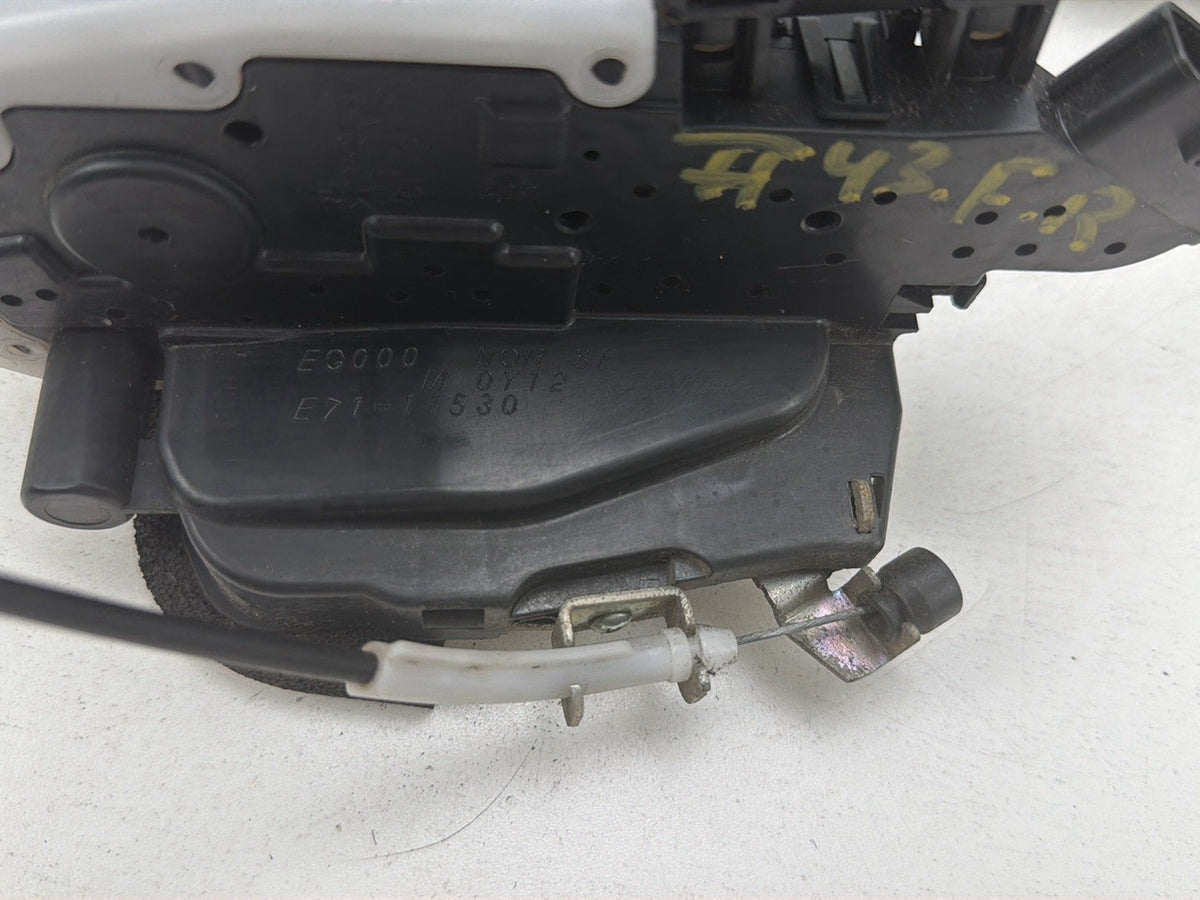 2009-2011 Infiniti G37 Right Front Exterior Door Handle/Lock Latch Actuator OEM