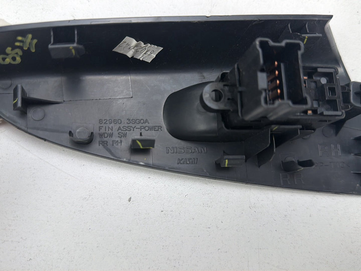 2013-2019 Nissan Sentra Right Rear Window Switch 829603SG0A OEM