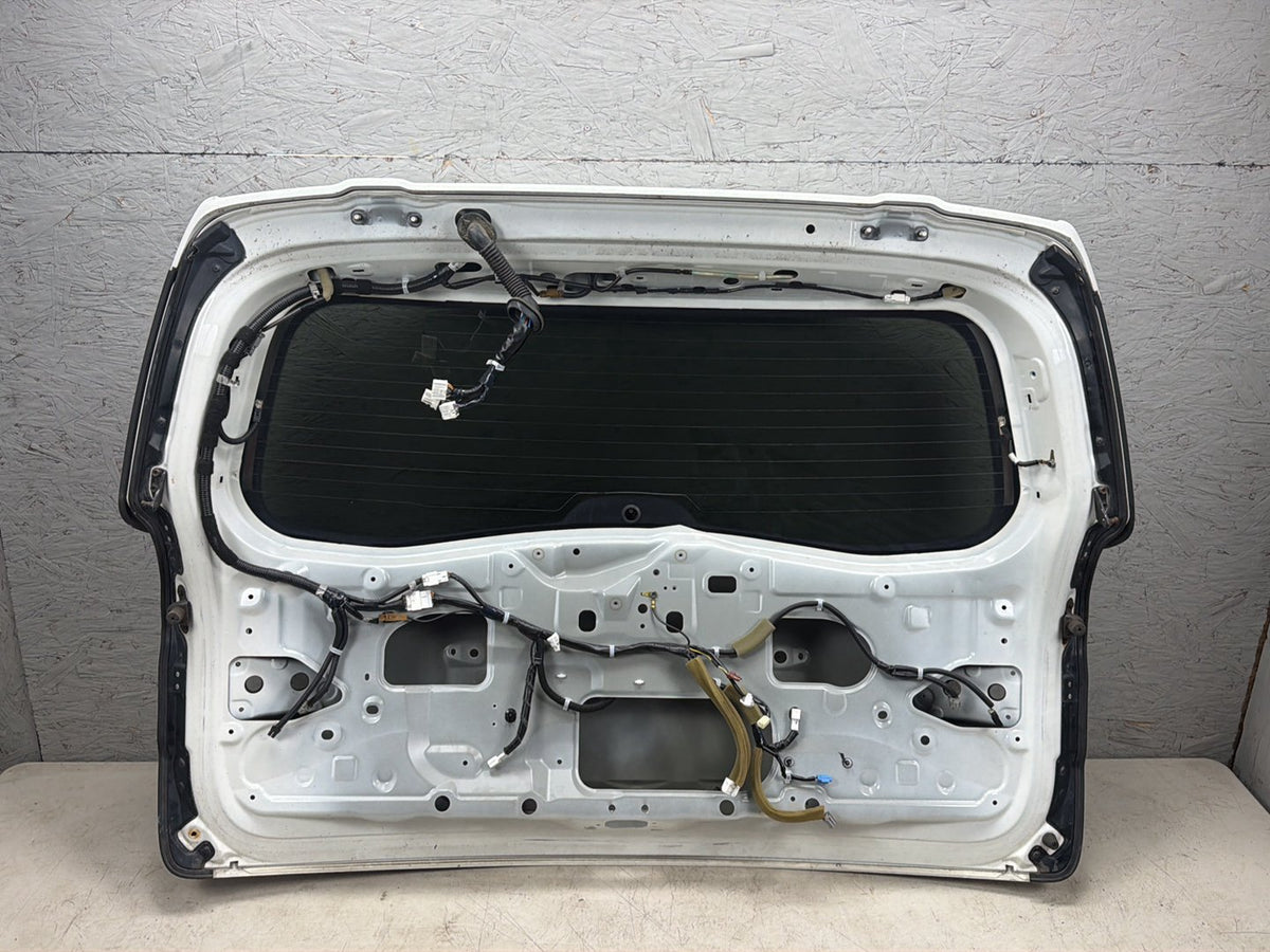 2011-2013 Infiniti QX56 Rear Trunk Deck Lid Liftgate Tailgate Assembly OEM