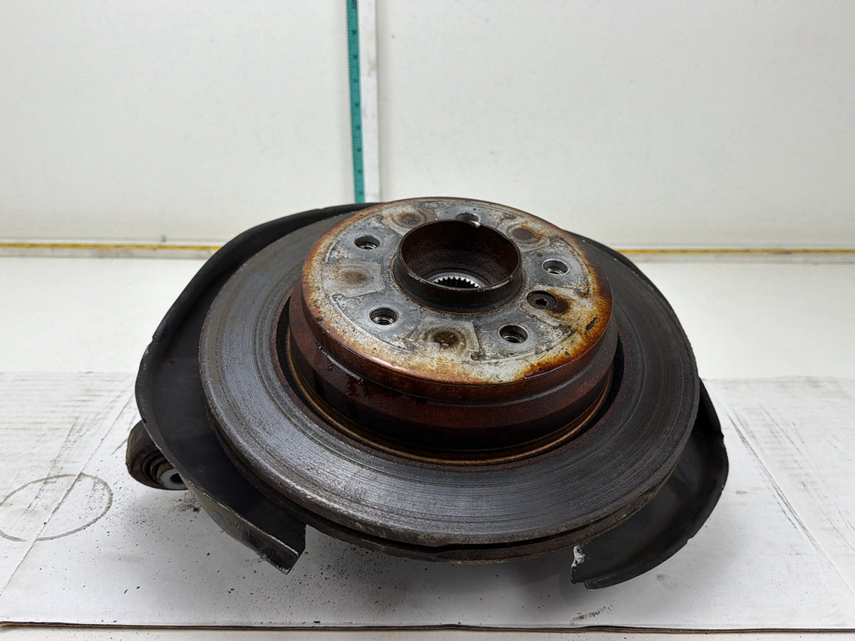 2012-2015 BMW X1 AWD Rear Left Spindle Knuckle W/ Hub 6788049 OEM