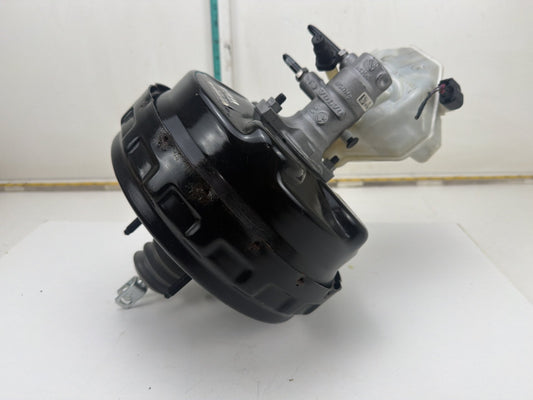 2014-2018 Volvo S60 Power Brake Booster Master Cylinder Fluid Reservoir OEM