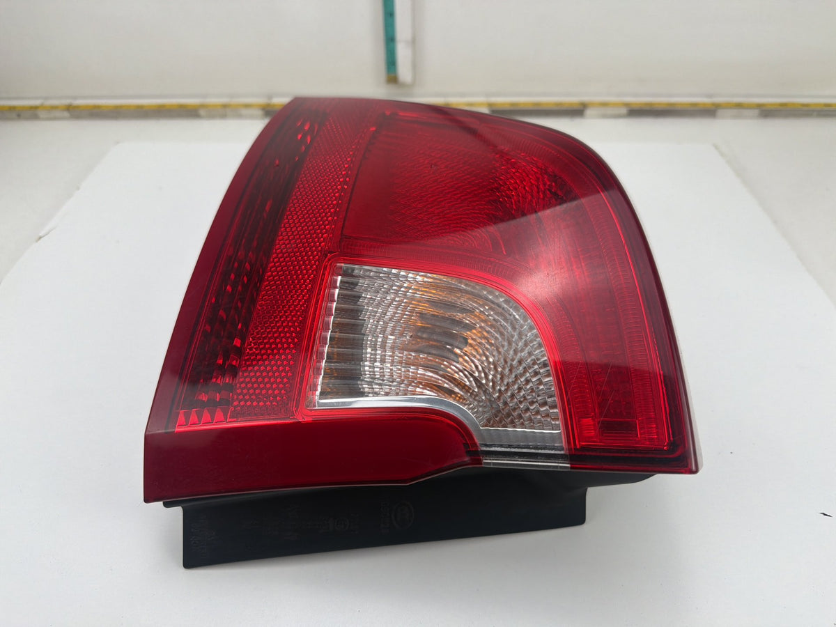 2011-2018 Volvo S60 Rear Left Driver Side Outer Tail Light 31395930 OEM
