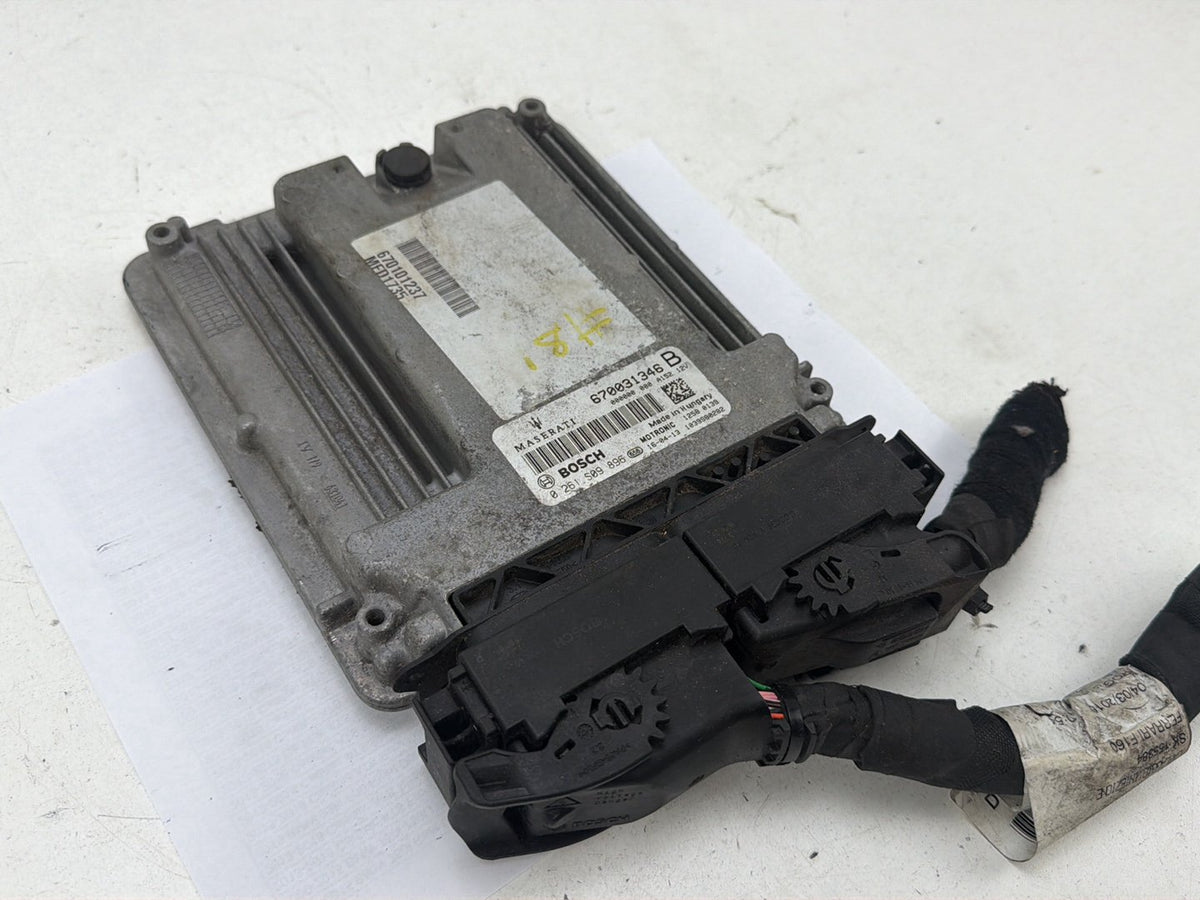 2014-2017 Maserati Ghibli Engine Computer/ ECU Control Module 670031346B OEM