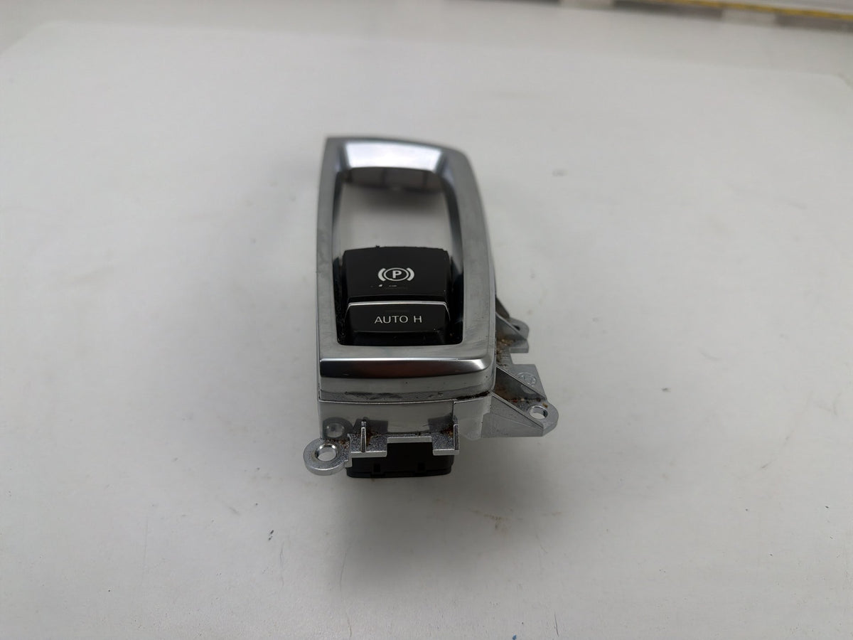 2011-2016 BMW 550i xDrive Central Console Parking Brake Switch With Trim OEM