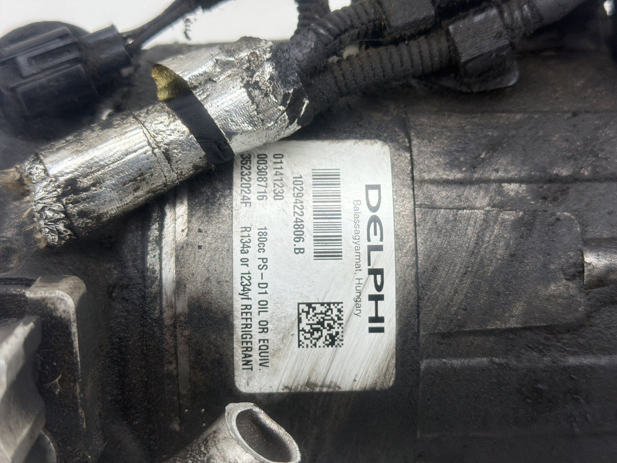 2014-2020 Maserati Quattroporte Air Conditioning A/C Compressor 00308716 OEM