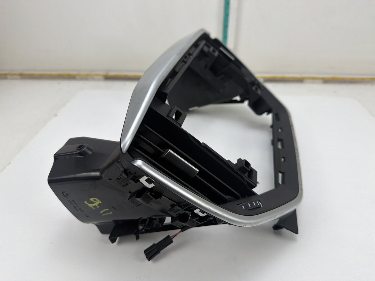 2014-2017 Maserati Ghibli Dashboard Center Screen Radio Trim Bezel 670019060 OEM