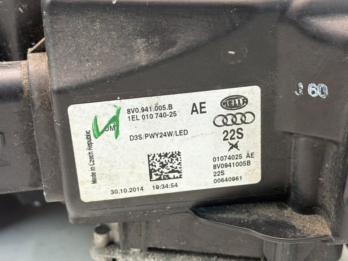 2015-2016 Audi A3 Front Left Driver Side Bi-Xenon LED Headlight 8V0941005B OEM