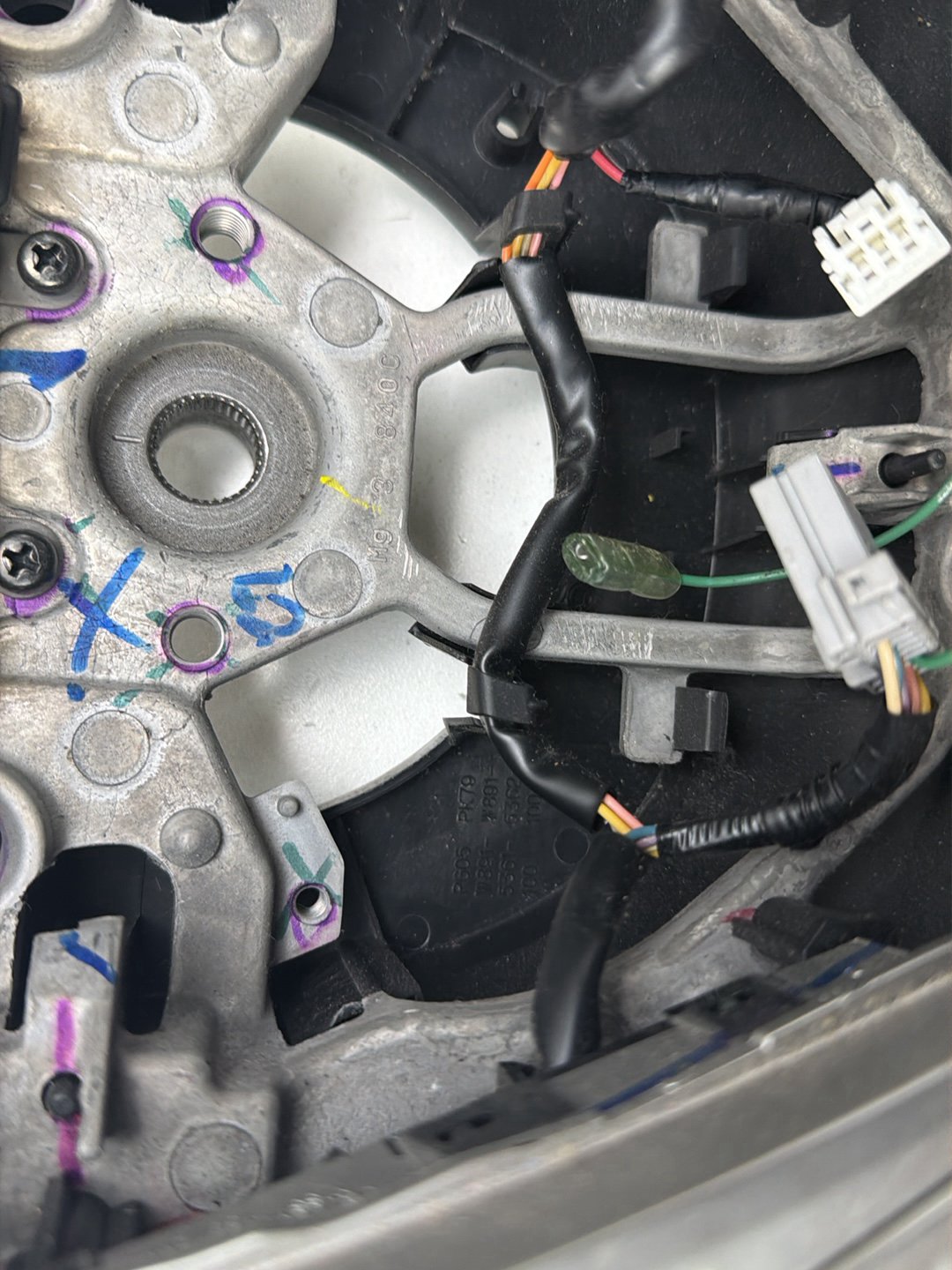 2013-2019 Nissan Sentra Steering Wheel w/ Audio Cruise Control Switch OEM