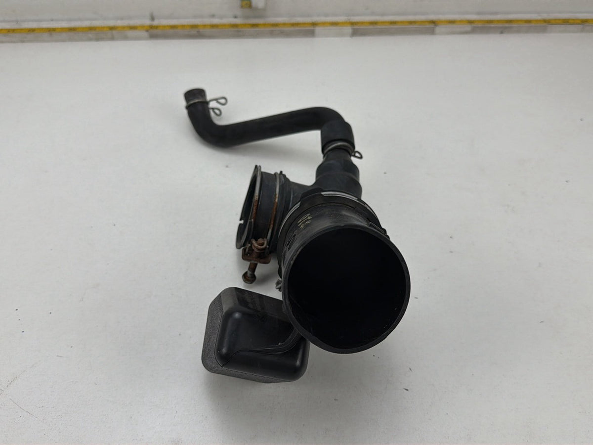 2010-2015 Toyota Prius Air Intake Duct Hose Tube 17880-37100 OEM