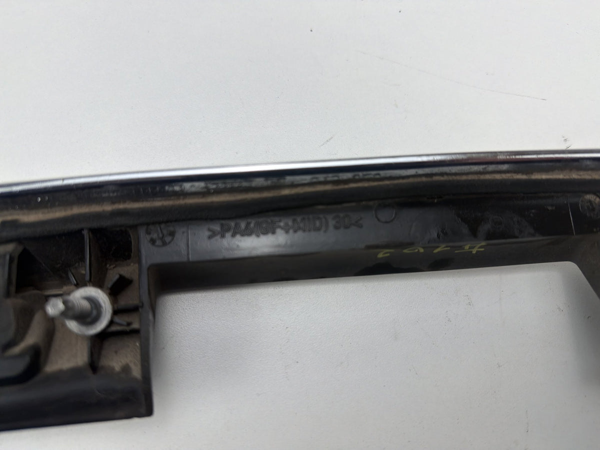2006-2013 Mercedes-Benz R350 Rear Trunk Tailgate Handle Trim Cover Chrome OEM