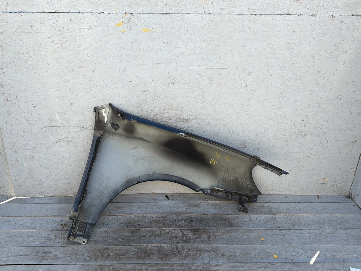 2003-2006 Porsche Cayenne Front Left Side Fender 95550303101 OEM